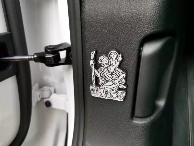 Für Porsche 911 718 GTS Christophorus Relief Emblem Christopherus Schutzpatron