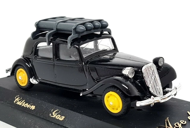 Solido Modifiée SB 1/43 - Citroën Traction 15/6 Découvrable Grise - Occasion