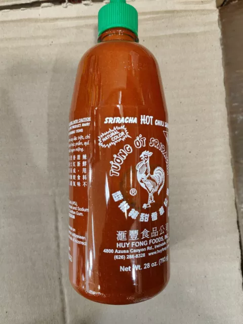 Sriracha Hot Chili Sauce Large Bottle 740ml (28oz X 2 Pack)