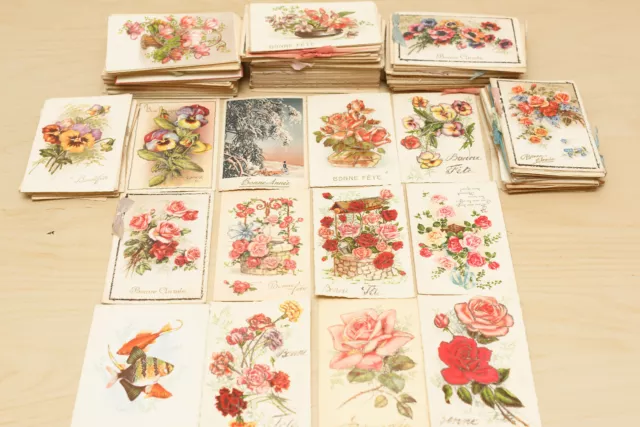 Gros lot de 600 cartes postales / cartes de vœux, anciennes et plus modernes