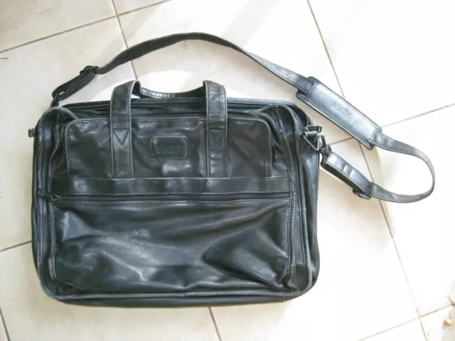 VTG TUMI Alpha Black Leather Computer Messenger Laptop Briefcase Bag #906D3