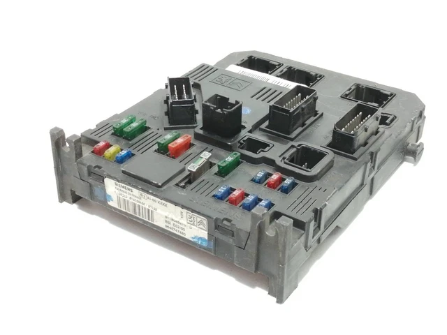 9645747480 Relais Sicherungskasten Multifunktionsrelais / 217319 Für Peugeot 206