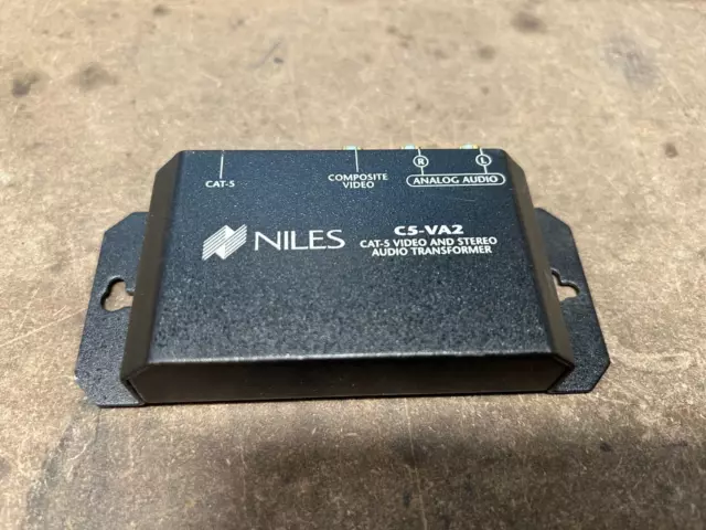 Niles C5-VA2 CAT-5 Video and Stereo Audio Transformer