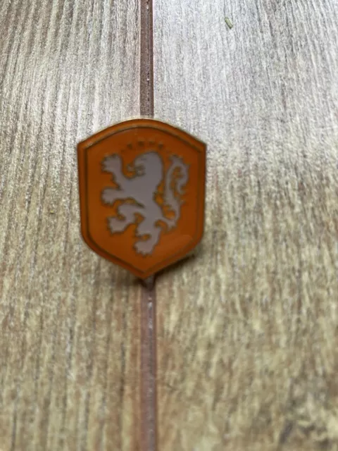 NETHERLANDS Football Federation  New enamel  pin badge. price includes delivery