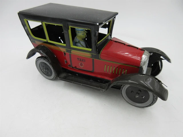 VINTAGE PAYA WIND-UP Limousine Coupe 841 Tin Litho Toy Car