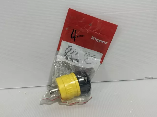 Legrand NEMA L14-30P 30 Amp 125/250-Volt Locking Plug Grade