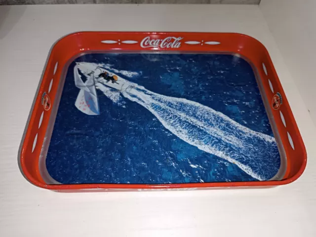 Vassoio Coca Cola Con Barca A Vela