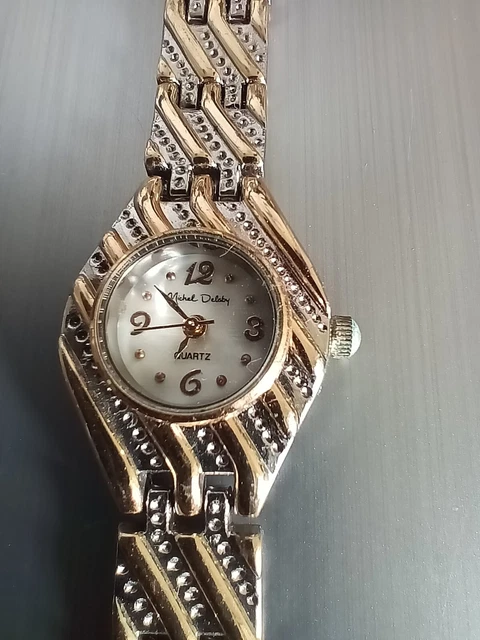 Montre Vintage Michel Delaby Quartz Femme - Dorée, Cadran Argenté - 36g, 30mm - Neuf Sans étiquette
