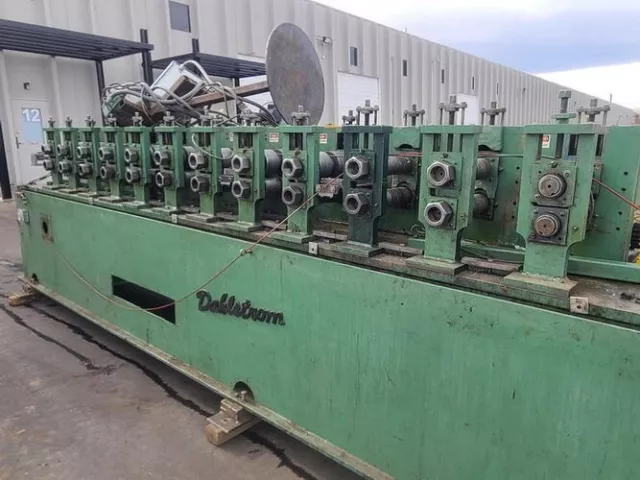 12-Stand DAHLSTROM Roll Former AGE: 2005 Roll Space: 8"