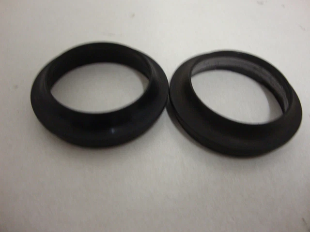 Staubkappen Dichtring Upside Down Gabel SEAL DUST FRONT FORK Honda CBR 1000 SC57