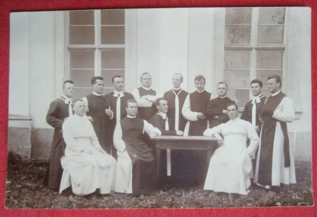Foto-Postkarte Augustiner Chorherren-Orden Studenten Priester Kirche um 1910