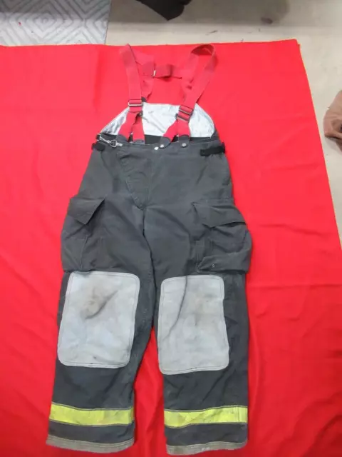 Globe GX-7 40 x 30 Bunker Pants Turnout Pants Firefighter GEAR BLACK TOW TOWING