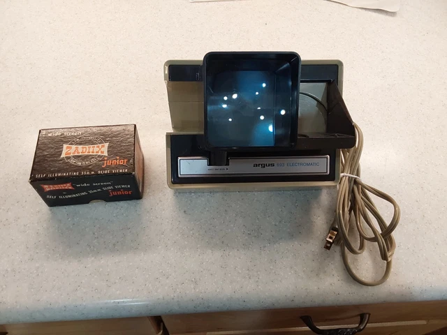 ¡Visor de diapositivas electromáticas vintage Argus 693 + visor de diapositivas junior Zadiix 506! 