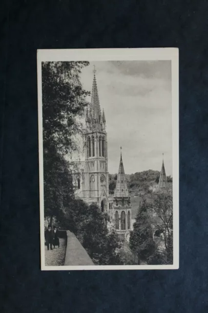 Carte Postale CPA LOURDES - Sur le Sentier du Calvaire