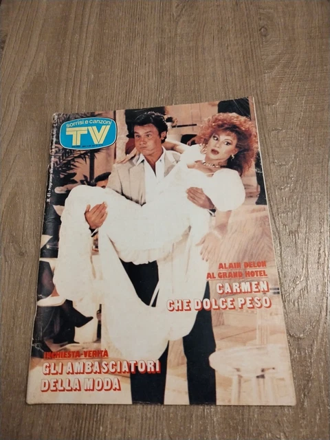 TV Sorrisi E Canzoni N°49 1985 – Berlusconi, Carrà, Bongiorno, Fantozzi – Édition Italienne