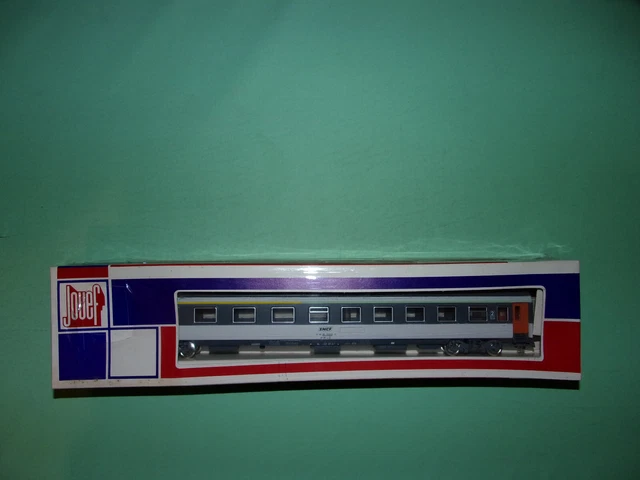 Voiture Corail+ ROCO neuve - Modélisme