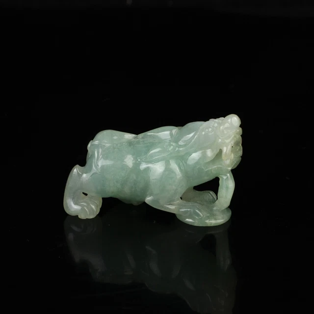 Chinese Exquisite Handmade Jadeite Jade Statue