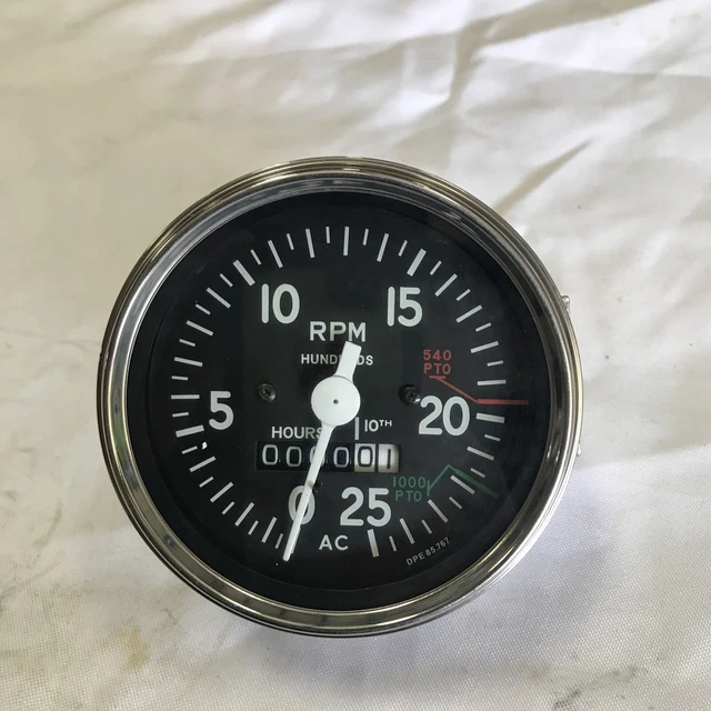 NEW ALLIS CHALMERS TACHOMETER  180, 185, 190, 190Xt, 200, 210, 220