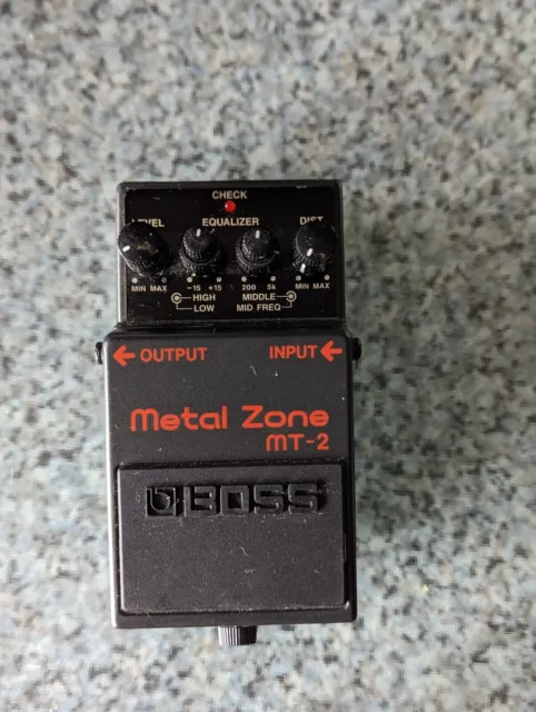 Pedal de efectos para guitarra Boss MT-2 Metal Zone