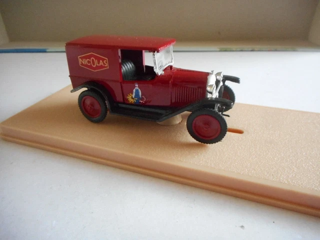 Eligor 1010 Citroen 5V CV Camionnette NicOlas 1:43 + Perspex Box