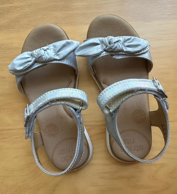 Girl’s Sandals Size 11 Stride Rite Whitney sandal Silver