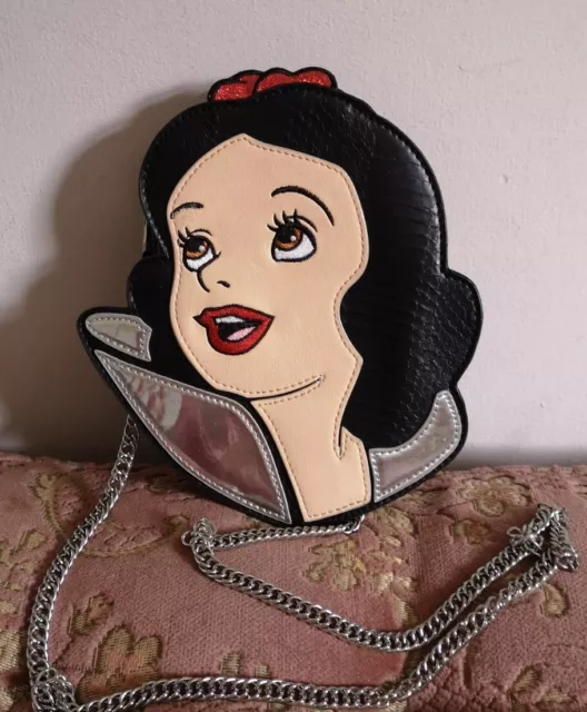 NWOT Danielle Nicole Disney Snow White crossbody bag chain clutch purse rare
