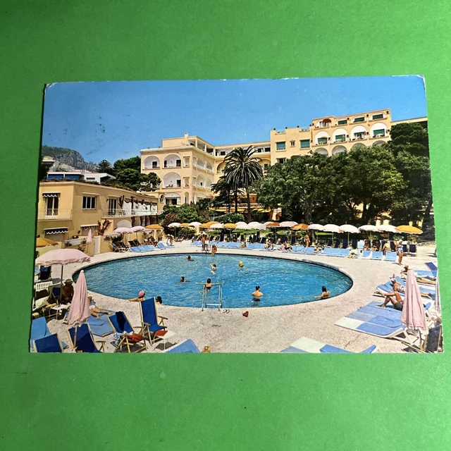 Capri, L'albergo Quisisana Inaugura La Stagione Turistica Con Una Suggestiva Cerimonia Dellalzabandiera
