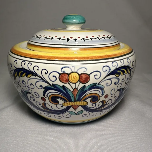 Italian Deruta Ricco Jar, Hand-Painted from Sorrento, Measurements Rare
