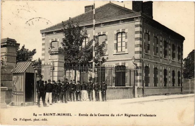 CPA Saint Mihiel-Entrée de la Caserne (184061)