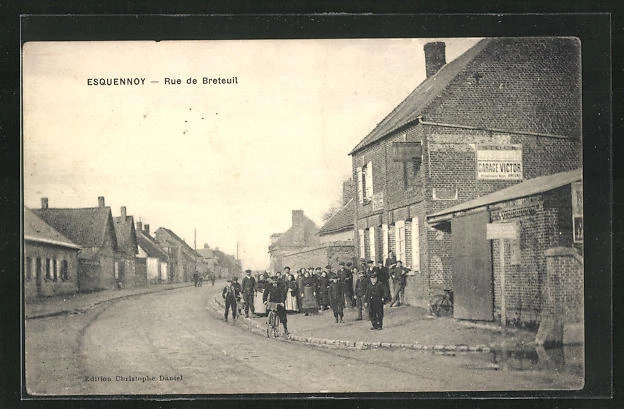 CPA Esquennoy, Rue de Breteuil