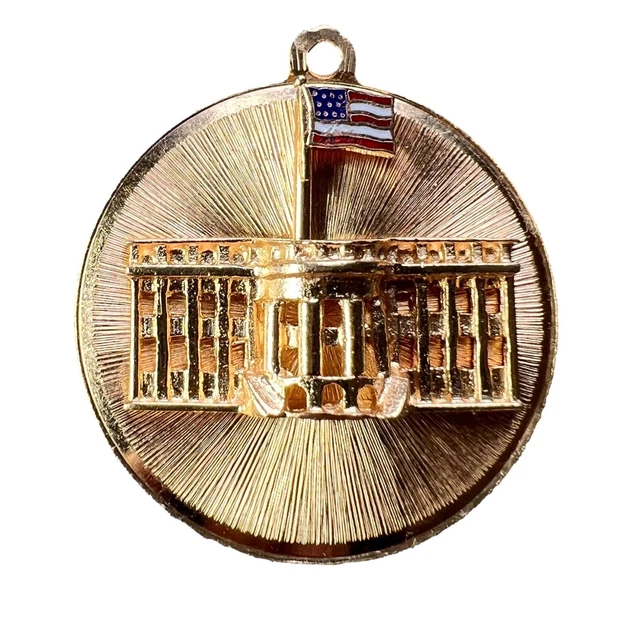 Ciondolo Guantone Da Boxe In Oro Giallo 14K Con Collana Catena Singapore 0,9mm – Ioka