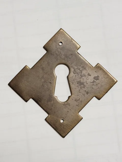 VT-13 1-9/16 " Keyhole Escutcheon Antique Brass Finish Horton Brass