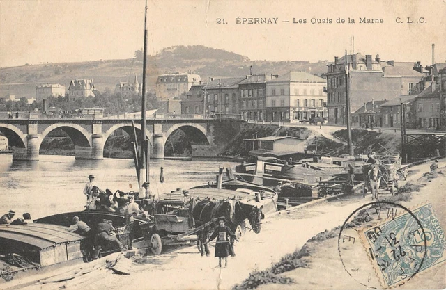 Cpa 51 Epernay Les Quais De La Marne