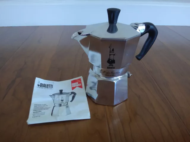 Bialetti Moka Express Stovetop Espresso Maker 3 Cup