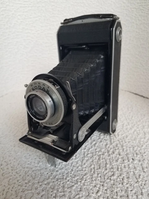 Bronica S2 Roll 20 - Kodak Folding 620 (Angénieux lens