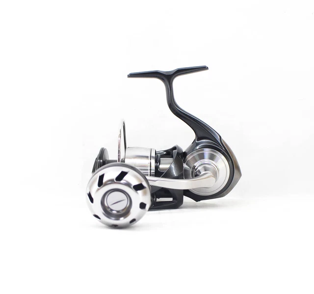 DAIWA 24 CERTATE (G) LT 3000D, Moulinet de Pêche Spinning