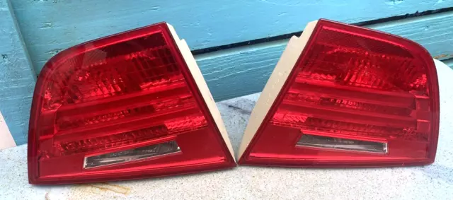 BMW  Rear Left AND RIGHT TAILGATE  Light for 3 Series ESTATE E91  7154161 / 62