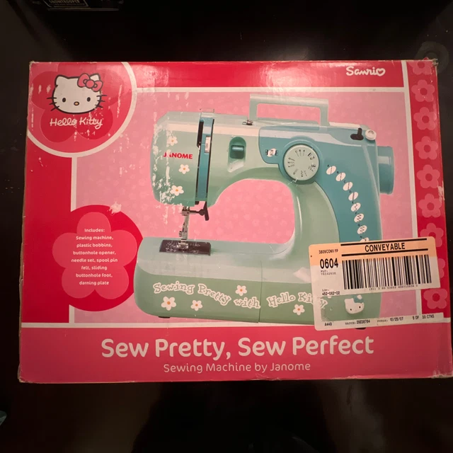 Janome Hello Kitty  Sewing Machine 2013 -Rare- 11706 Sew Pretty With Hello Kitty