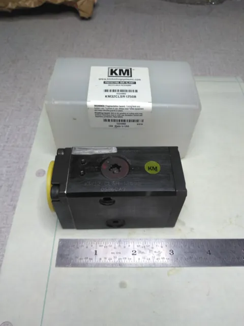 KM32CLSR1250B 1024682 Kennametal KM32 Clamping Unit Square Good Condition