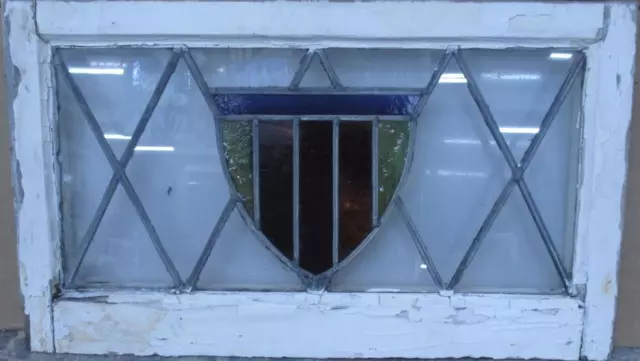 MIDSIZE OLD ENGLISH LEADED STAINED GLASS WINDOW Cute Shield 25.5" x 15"