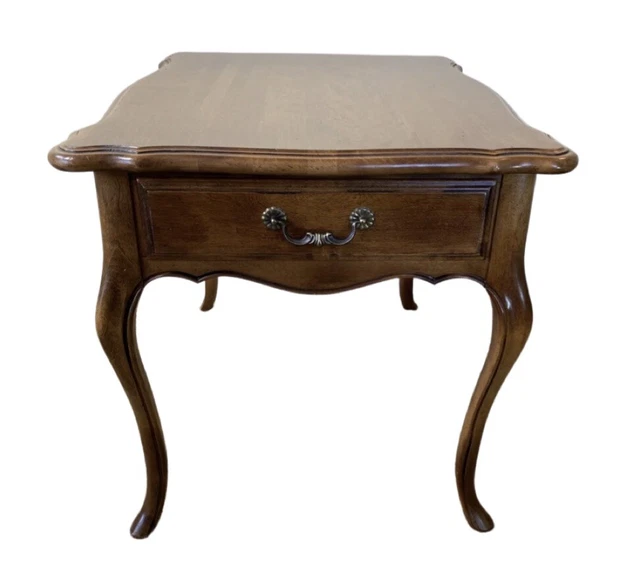 Ethan Allen country French End Table With Drawer **EUC**
