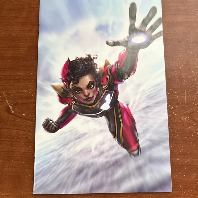 Invincible Iron Man 1 (2022) Ivan Tao 1:100 Virgin Ironheart Variant Cover NM