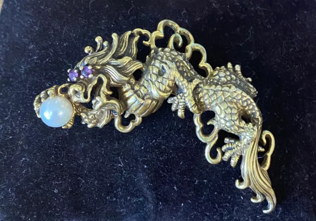 Magnifique Broche Ancienne / Dragon / en argent plaqué or fin / Chine / Japon