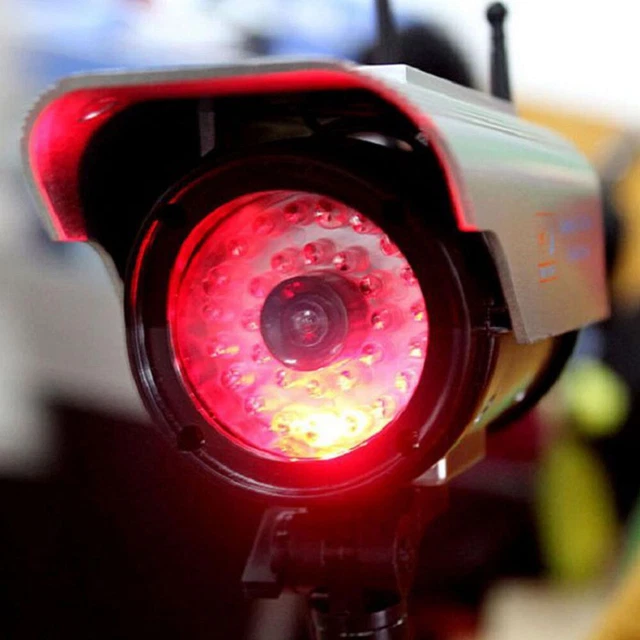 FAKE SECURITY CAMERA Solar Powered Dummy Surveillance Camera with 1 ...