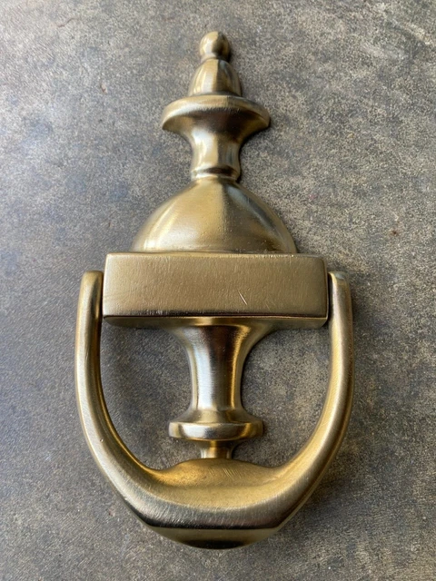 PURE 10090 Poignée de porte en fer avec serrure By Dauby