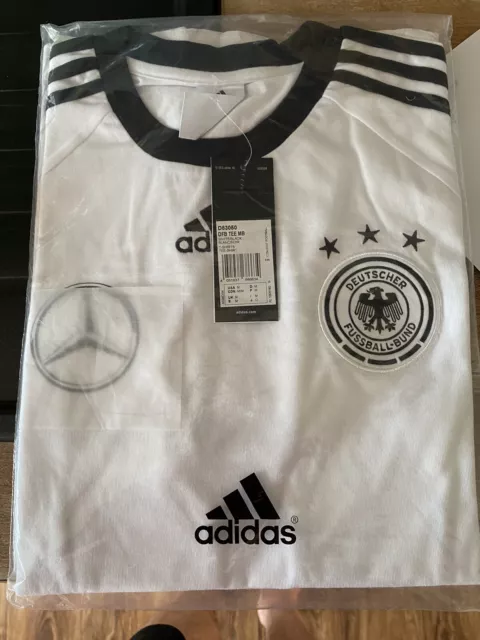 DFB T-Shirt Adidas Incl. Hose Gr.M Mercedes-Benz Neu !