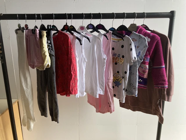 Girls Clothes Bundle Age 6 to 7 Years. 14 Items. T Shirts Vests Shorts & More
