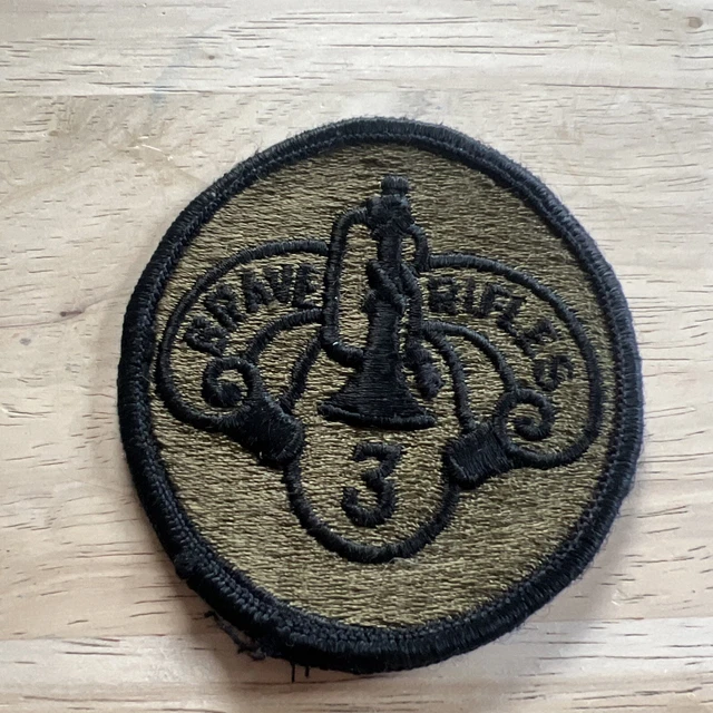 MILITARY PATCH US ARMY 3RD ARMORED CAVALRY REGIMENT BRAVE RIFLES Patch ...