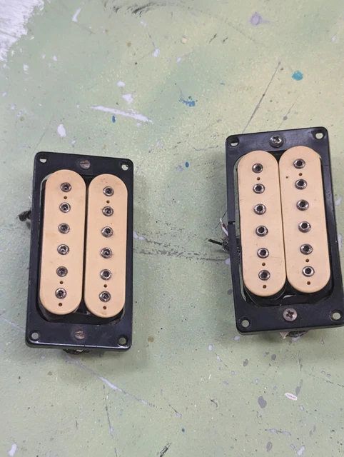 Vintage DiMarzio Super distortion pickup  match pair
