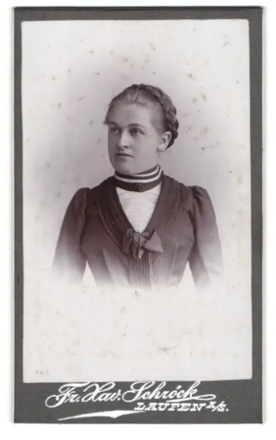Fotografie F. X. Schröck, Laufen a. d. Salzbach, Junge Dame mit Flechtfrisur